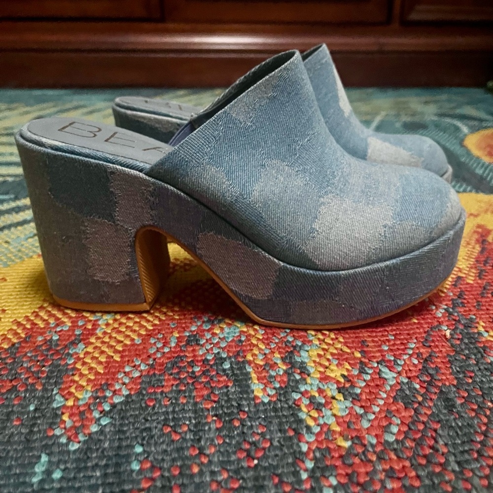 NWT Matisse Jayde Platform Clog